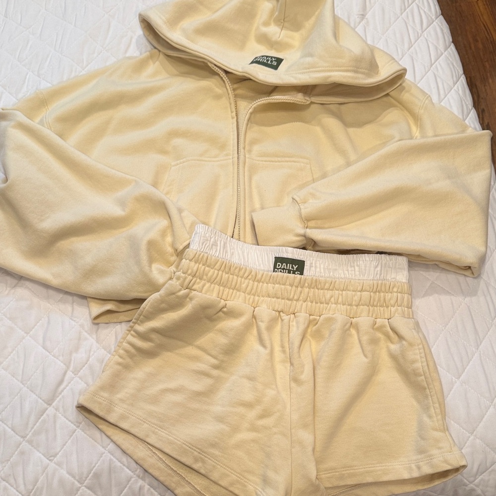 Daily Drills Hoodie Set